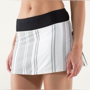 Lululemon Pace Setter skort skirt size 6 regular
